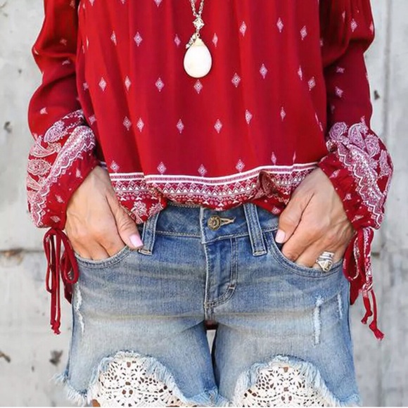 Final Sale❗️Boho off shoulder long sleeve top - Picture 4 of 4