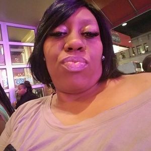 Meet your Posher, Latishia