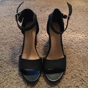 Black stacked heel sandal