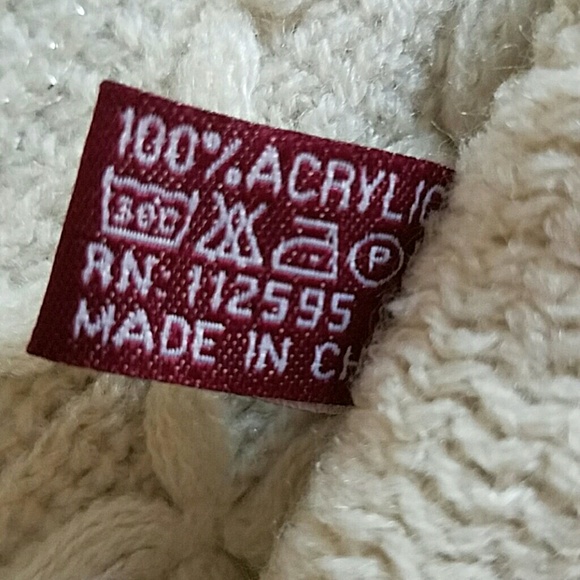 Boatneck Textured Ribbed Sweater Poncho - Picture 3 of 3