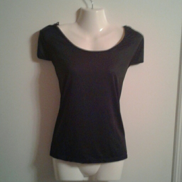 Laced up back t-shirt