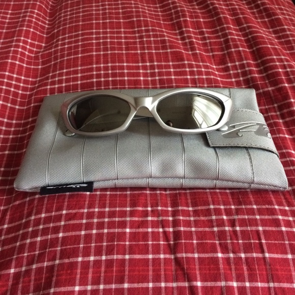 Arnette silver Nomad sunglasses