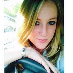 Meet your Posher, Lauren