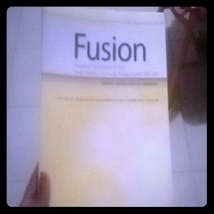 Fusion integrated reading and writing textbook