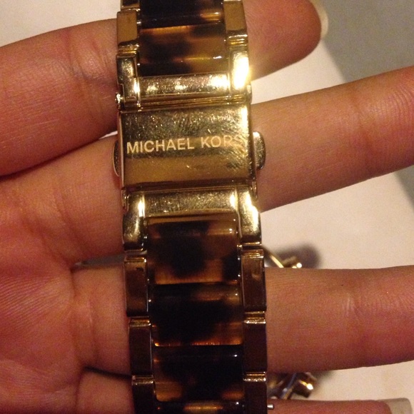 Women\'s Michael Kors watch