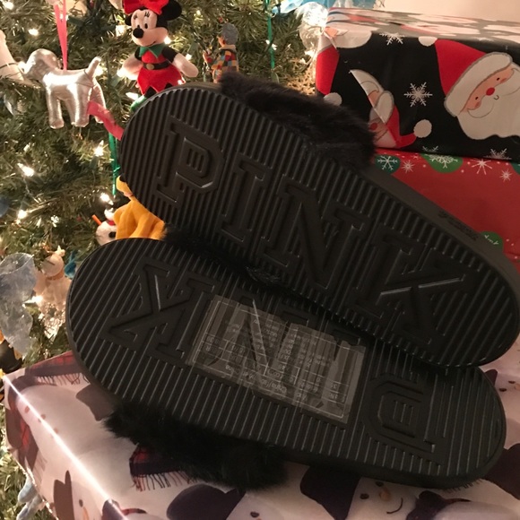 SOLD BNIP VS PINK BLACK FUR SLIDES - Picture 3 of 4