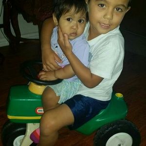 Meet your Posher, Ermelindo