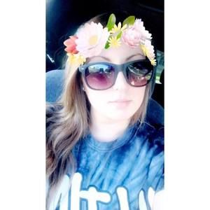 Meet your Posher, Dakota