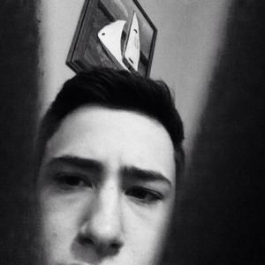 Meet your Posher, Tim