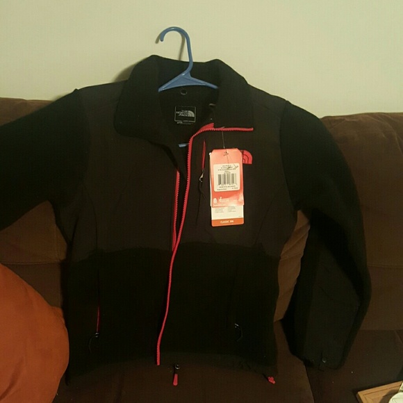 North Face Denali jacket NWT