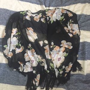 Black Floral Kimono