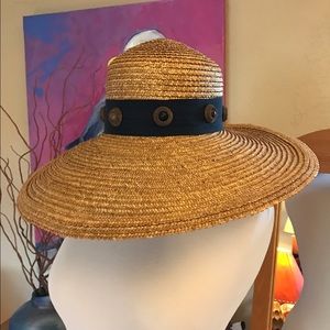 Eric Javits hat