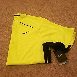 Nike dry fit shirt
