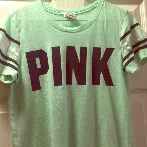 Victoria Secret PINK t-shirt