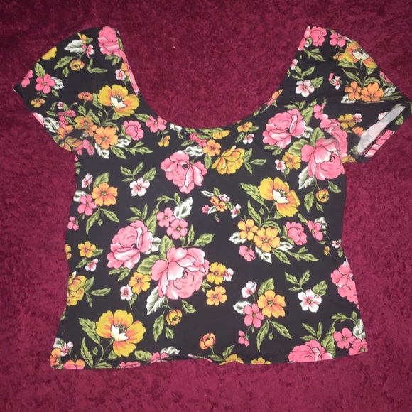 Floral crop top