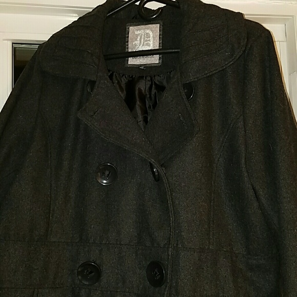 Pea coat - Picture 2 of 4