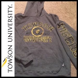 TOWSON UNIVERSITY sweatshirt