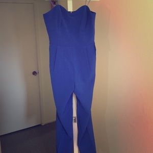 NEVER BEEN WORN Navy Blue Adelyn Rae Jumpsuit