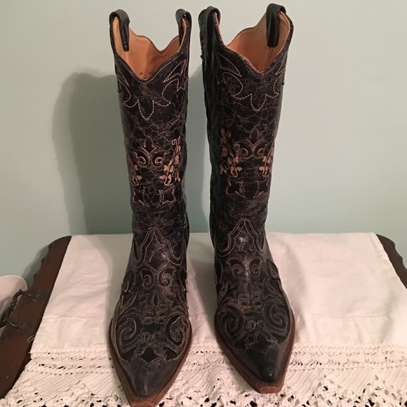 Cowboy boots