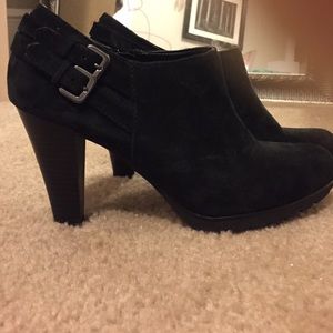 White Mountain booties