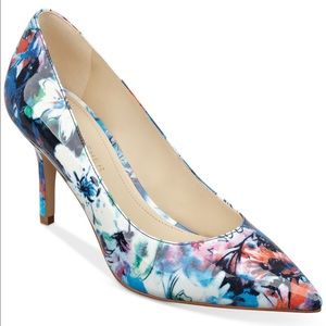 Marc Fisher Blue Floral Pointed Toe Pumps
