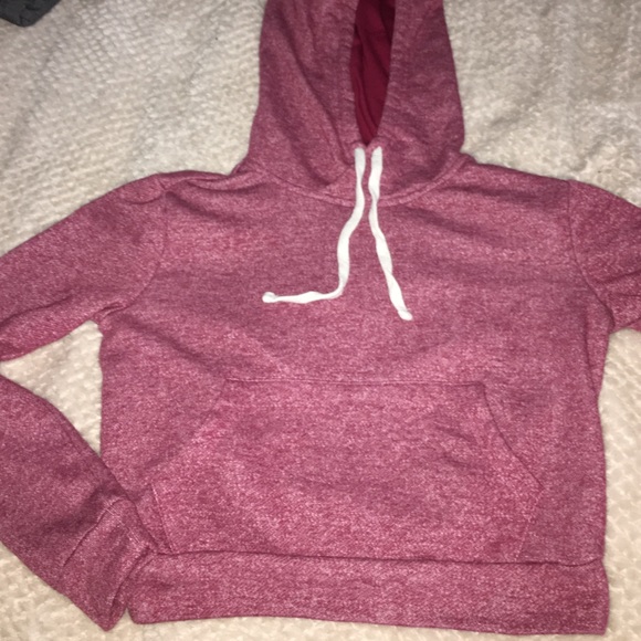 Crop top sweater