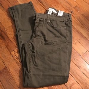 H&M GREEN PANTS