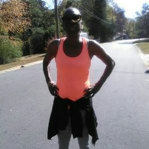 Meet your Posher, Leeanne