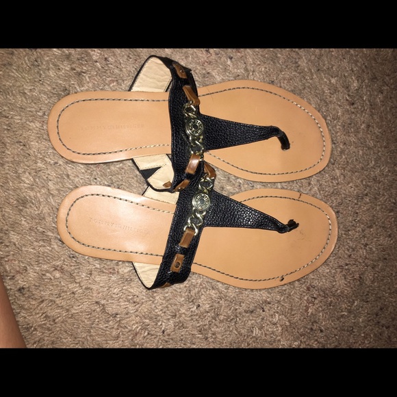 Leather Tommy Hilfiger flip flops 😍
