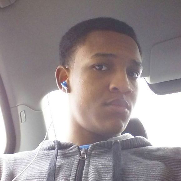 Meet your Posher, Xavier - Picture 1 of 1