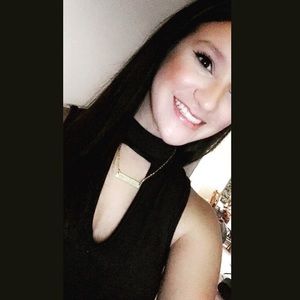 Meet your Posher, Marissa