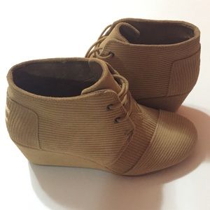 Toms Desert Corduroy Wedge