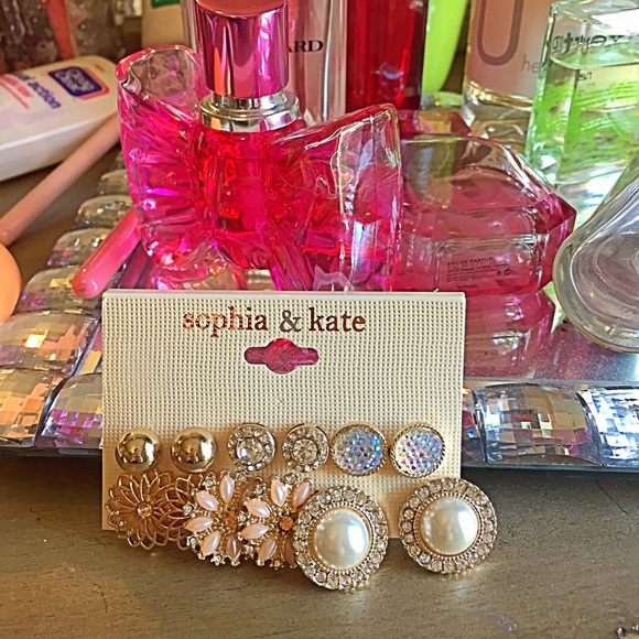 ✨Six Sets of Earrings ❤️