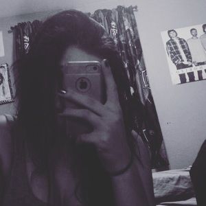 Meet your Posher, Angelica