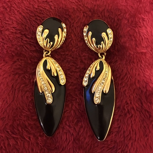 💚2 for $10! Clip on Dangling Earrings