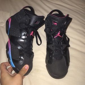 Jordan 6's