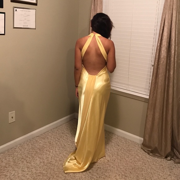 Yellow evening gown - Picture 2 of 4