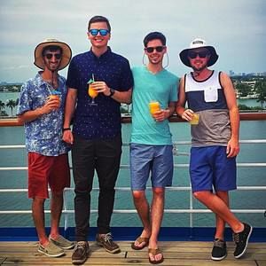 Meet your Posher, Zack