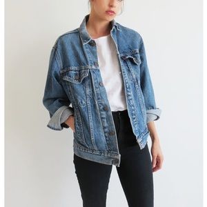 Vintage Levi's oversized jean jacket
