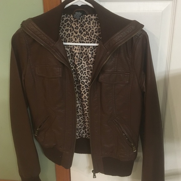 Jacket - Picture 2 of 3