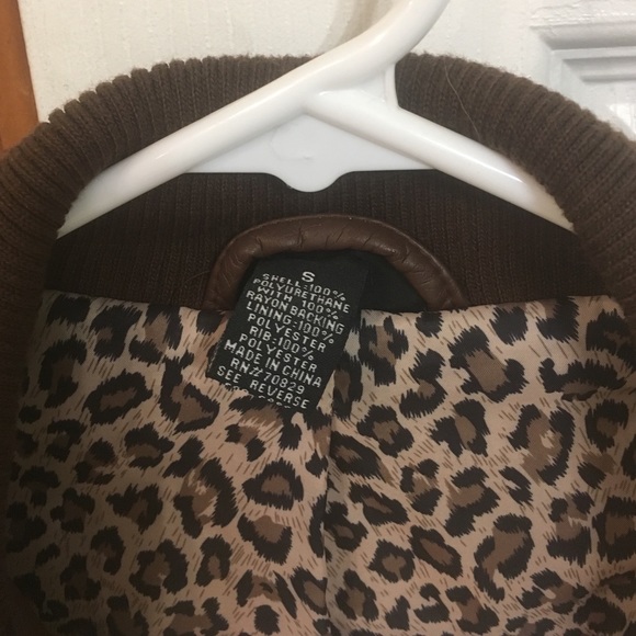 Jacket - Picture 3 of 3