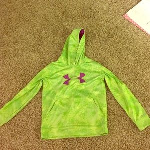 Under Armour sweatshirt