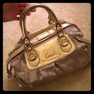 Coach bag : satchel style Ashley signature