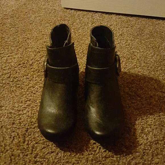Black ankle boots
