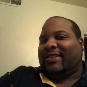 Meet your Posher, Derrick