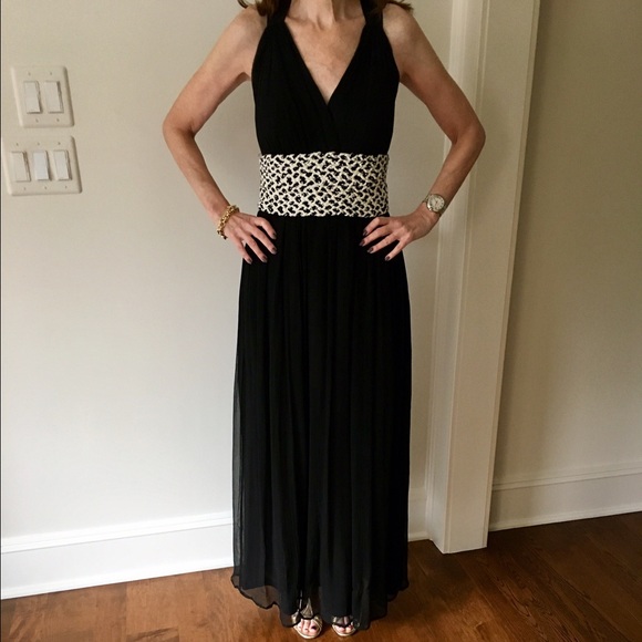 Castle Starr Black Sleeveless Gown