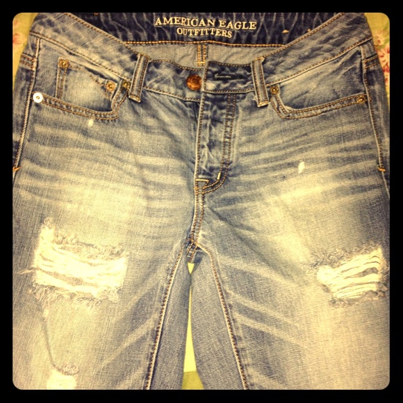 American Eagle Outfitters Boy Crop