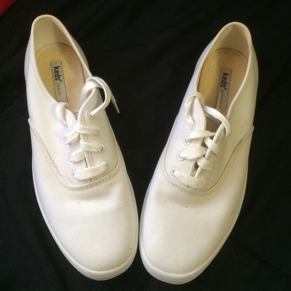 Keds Shoes - Women's KEDs Original