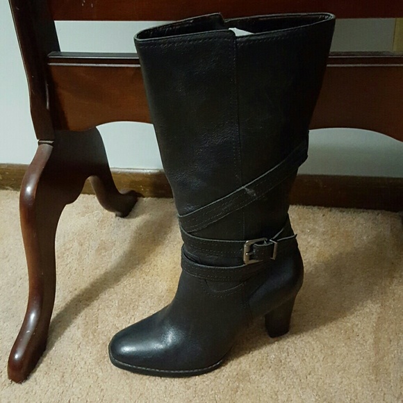 Leather dress boots