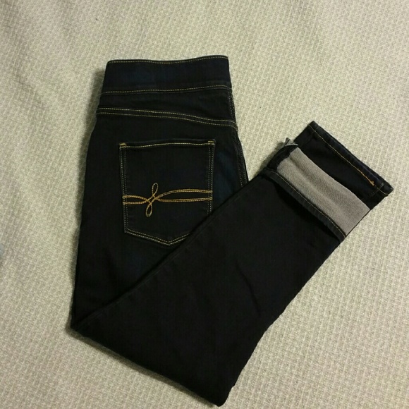 ⭐️REDUCED! Cropped Jeggings